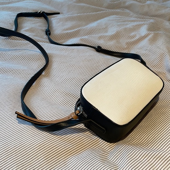 ALDO Camera Purse - Picture 1 of 2